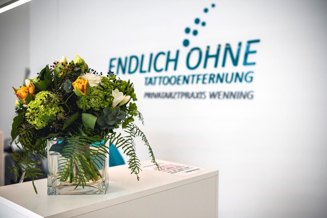 Bilder ENDLICH OHNE Tattooentfernung Filiale Düsseldorf