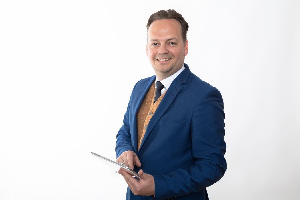 Bilder ERGO Versicherung Thorsten Bandoly