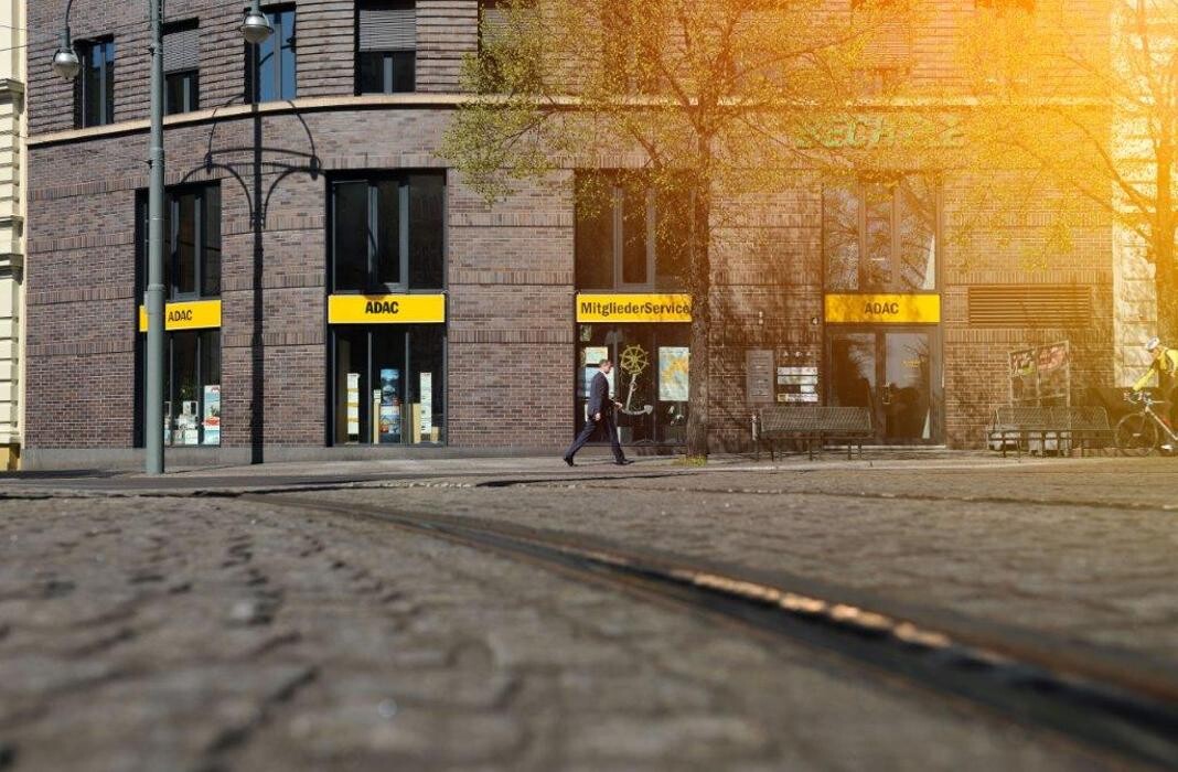 Bilder ADAC Geschäftsstelle Magdeburg