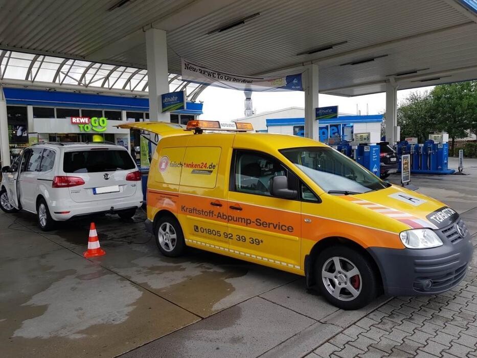 Bilder Falsch-Tanken24 | Falsch getankt Notdienst - Mobiler Abpumpservice