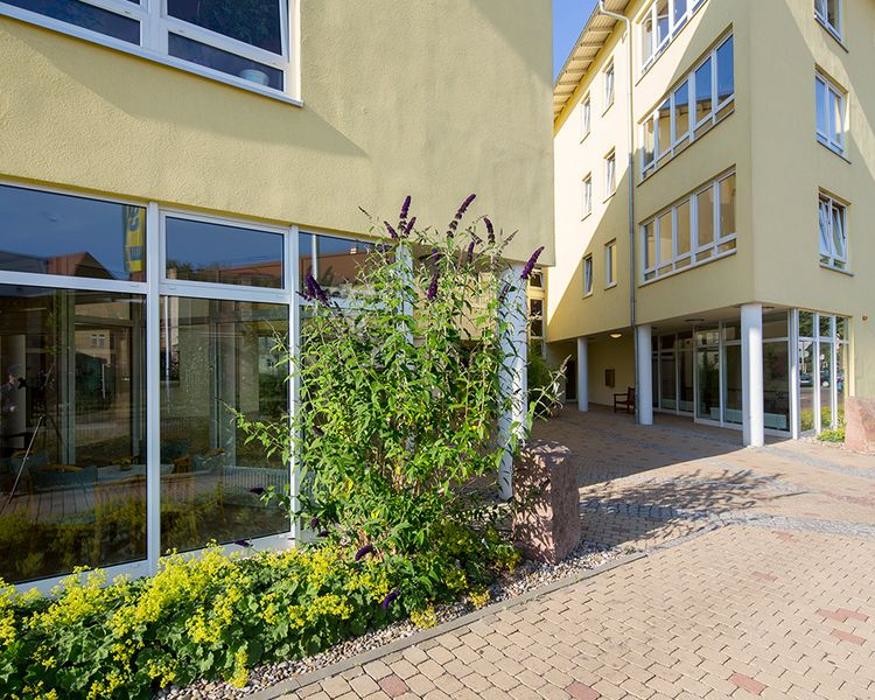 Bilder CURA SeniorenCentrum Halle Lutherbogen