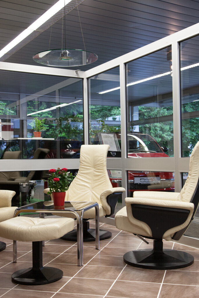 Bilder Autohaus Groebenzell GmbH & Co. KG