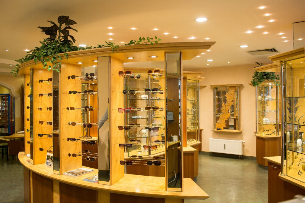 Bilder Höcker Optik GmbH