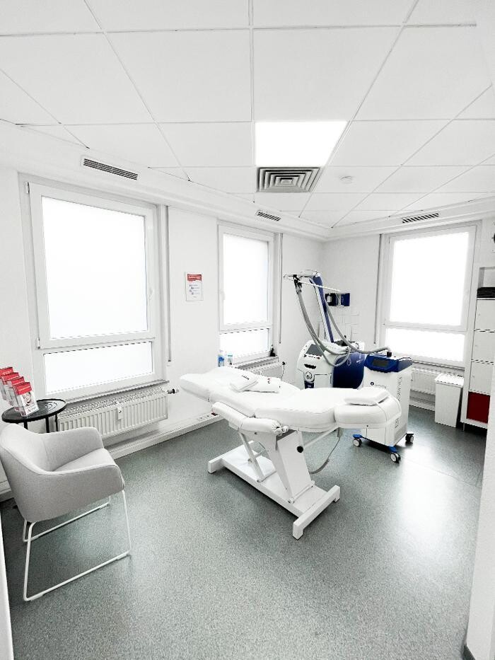 Bilder Activa Laserzentrum & Ästhetik Heilbronn - Laser Haarentfernung & Tattoo Entfernung