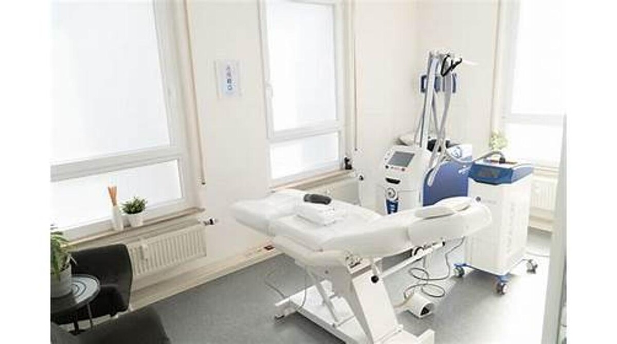 Bilder Activa Laserzentrum & Ästhetik Heilbronn - Laser Haarentfernung & Tattoo Entfernung