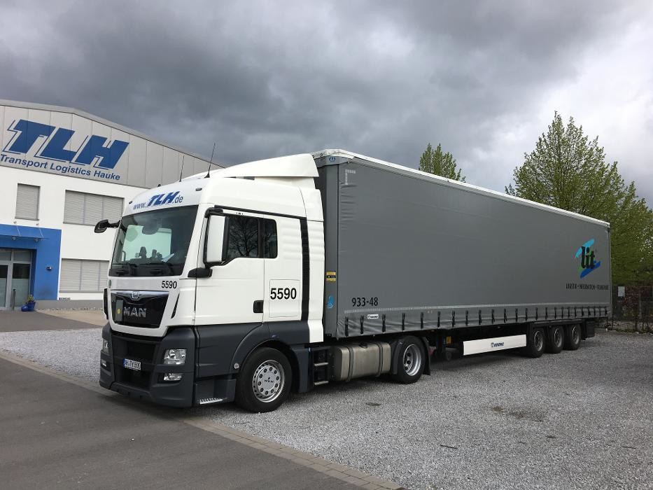 Bilder TLH transport & logistika s.r.o. NL