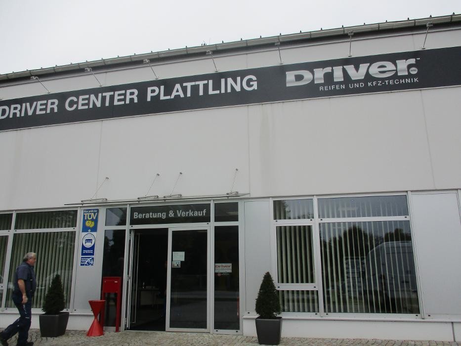 Bilder Driver Center Plattling - Driver Reifen und KFZ-Technik Gmbh