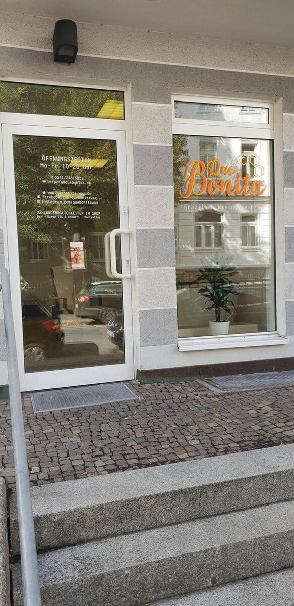 Bilder QueBonita Brazilian Waxing & Laser Leipzig