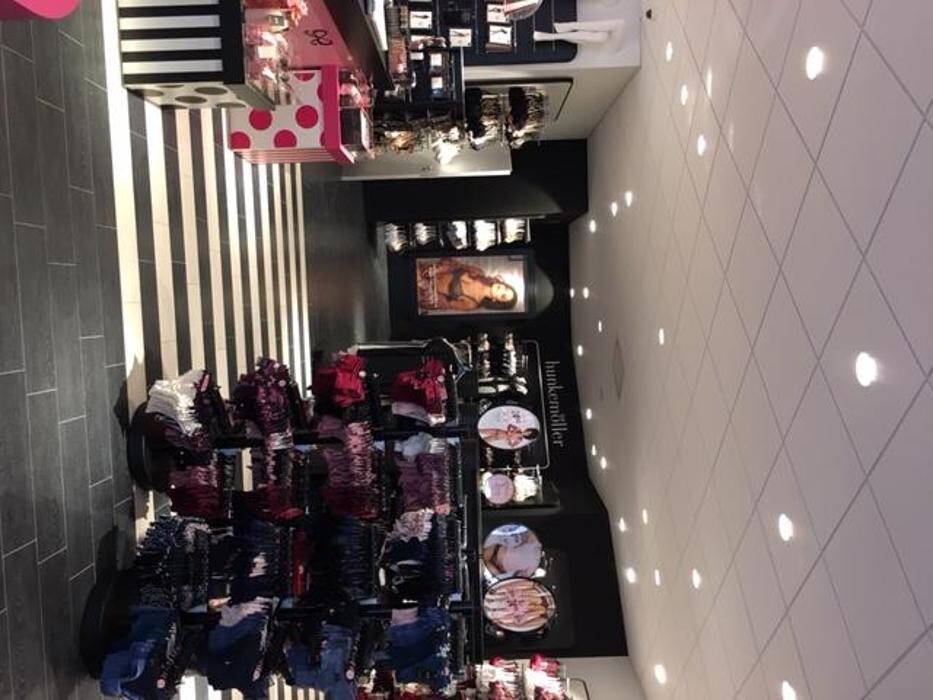 Bilder Hunkemöller