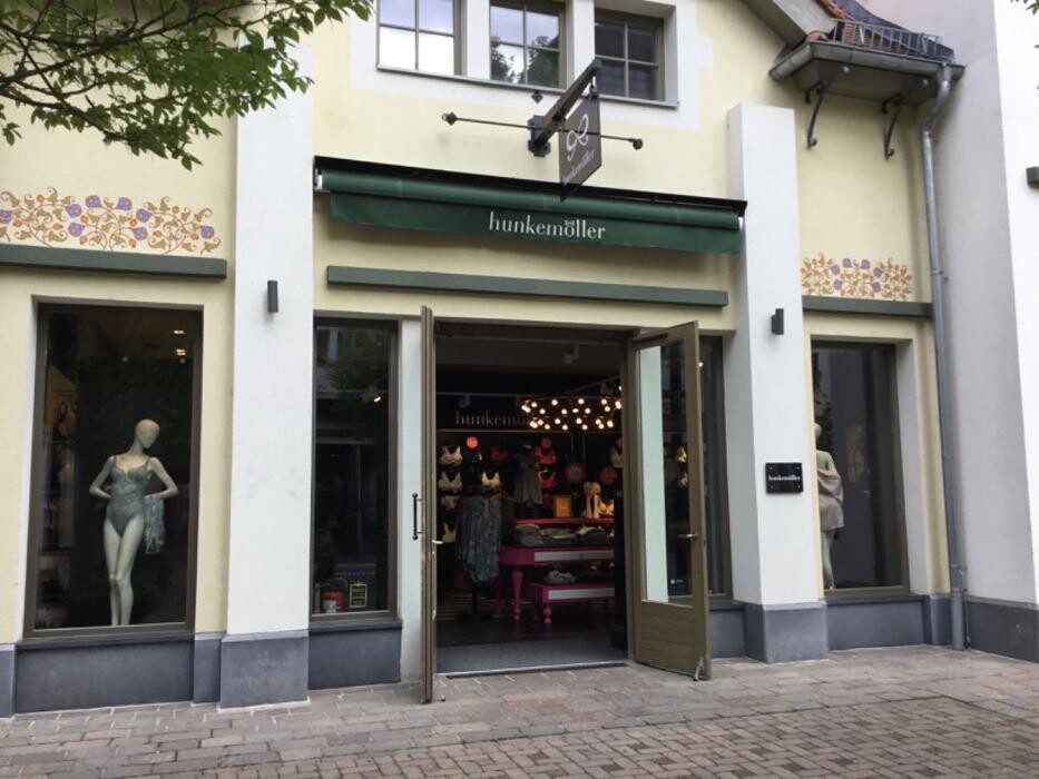 Bilder Hunkemöller Wertheim Village