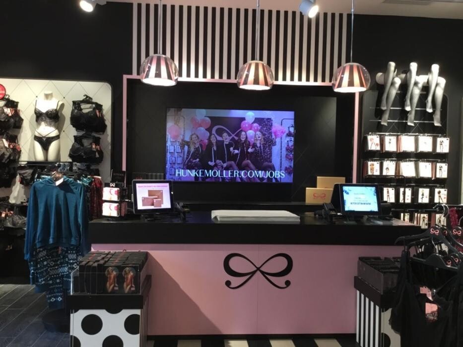 Bilder Hunkemöller Wertheim Village