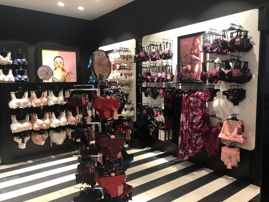 Bilder Hunkemöller Berlin Das Schloss