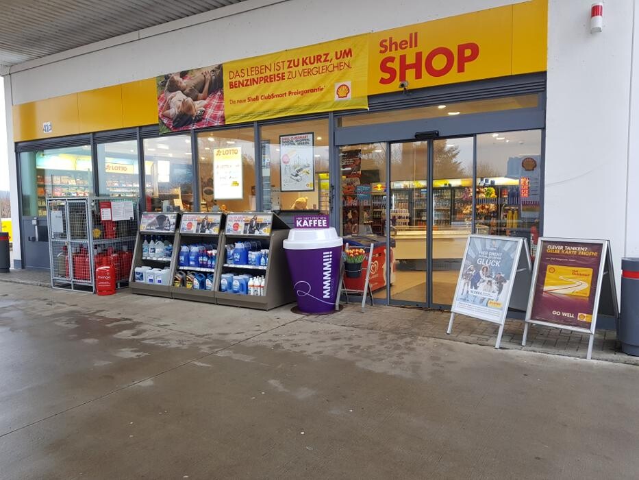 Bilder Shell Station Rebecca Maaß