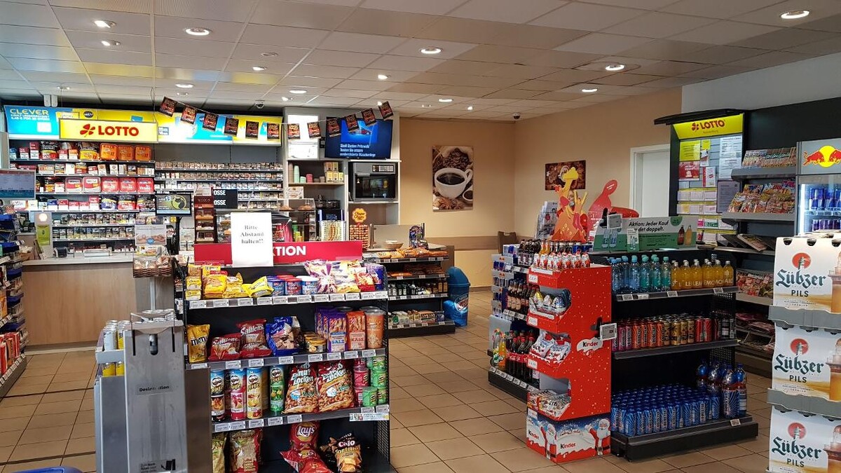 Bilder Shell Station Rebecca Maaß