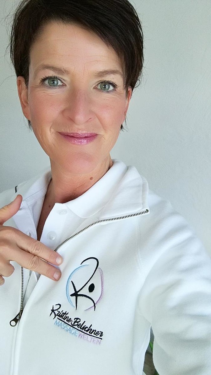 Kristine Belschner Massagewelten Logo