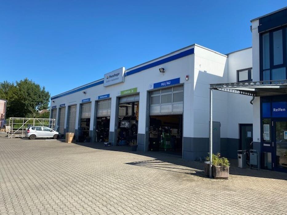 Bilder Pneuhage Reifen und Autoservice