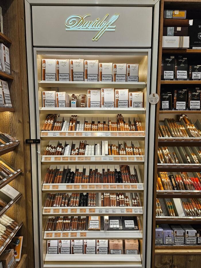Bilder WOLSDORFF TOBACCO GmbH