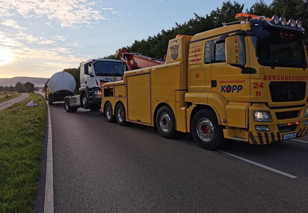 Bilder Autohaus KOPP Abschlepp- und Pannendienst