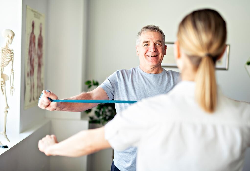 Bilder Senes Curatio Physiotherapie in Pflegeeinrichtungen