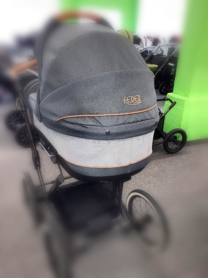 Bilder FEDER Kinderwagen