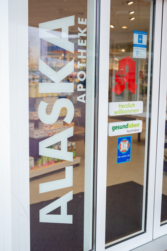 Bilder Alaska-Apotheke