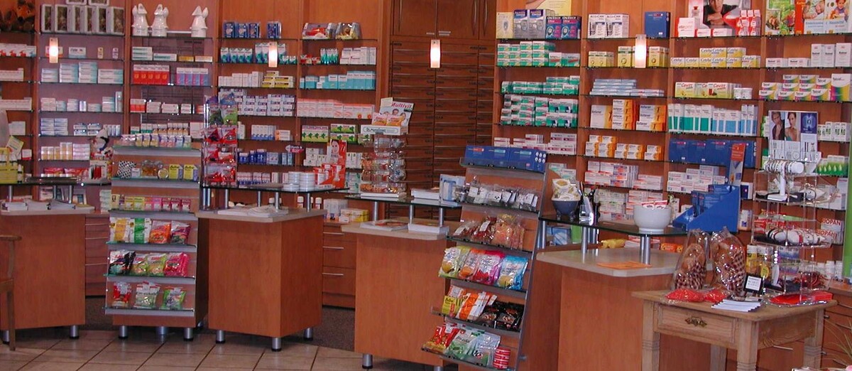 Bilder Storchen-Apotheke