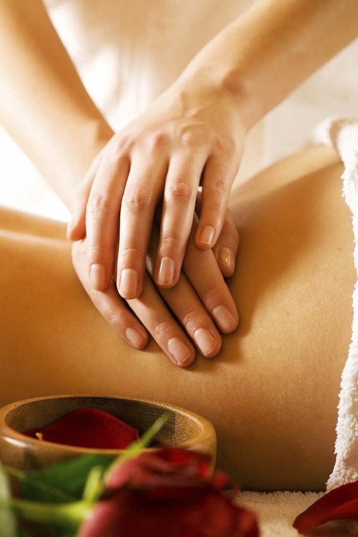 Bilder Ayurveda Massage, Klang und Waldbaden - Stephan