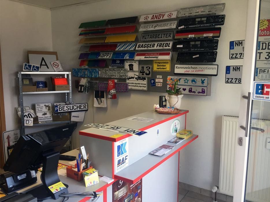 Bilder Autoschilder & Zulassungen BGT Neumarkt