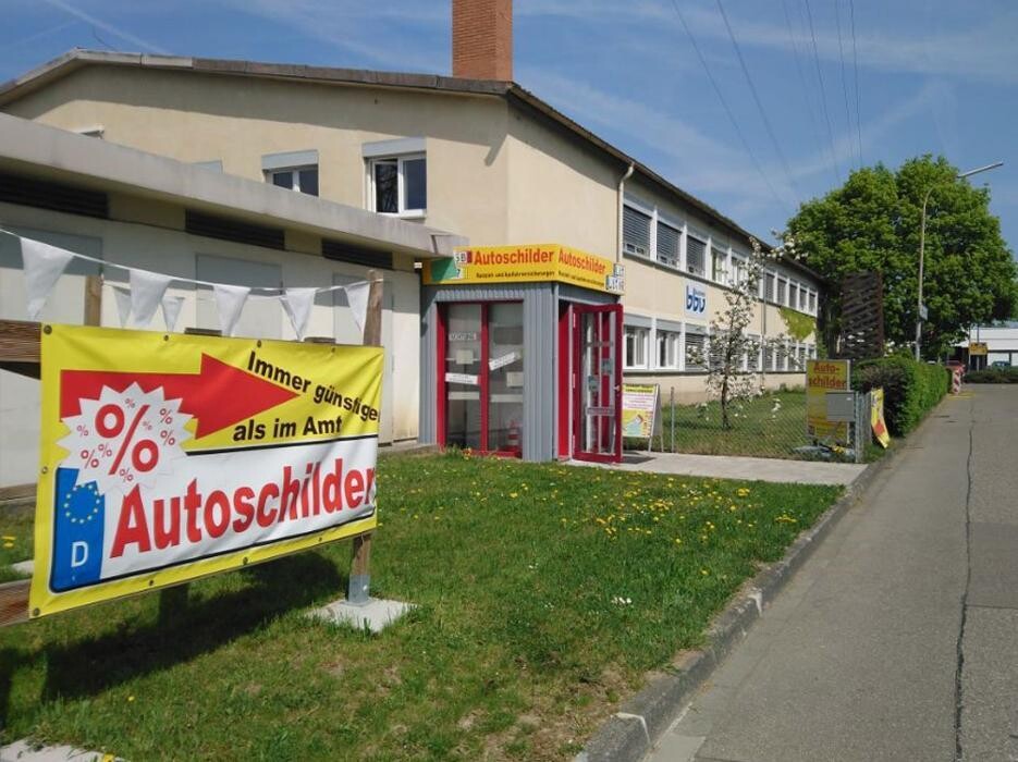 Bilder Autoschilder & Zulassungen Tönjes Lörrach