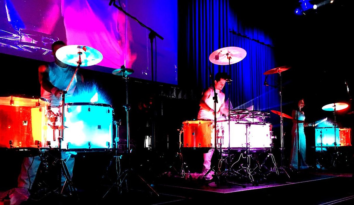 Bilder mission4mars "LED Drum Show"