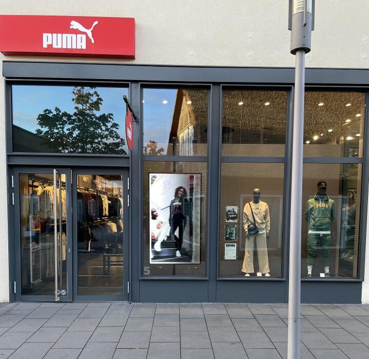 Bilder PUMA Outlet Soltau