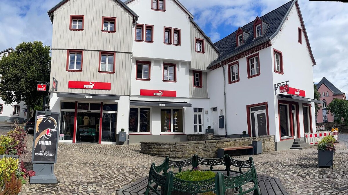 Bilder PUMA Outlet Bad Münstereifel