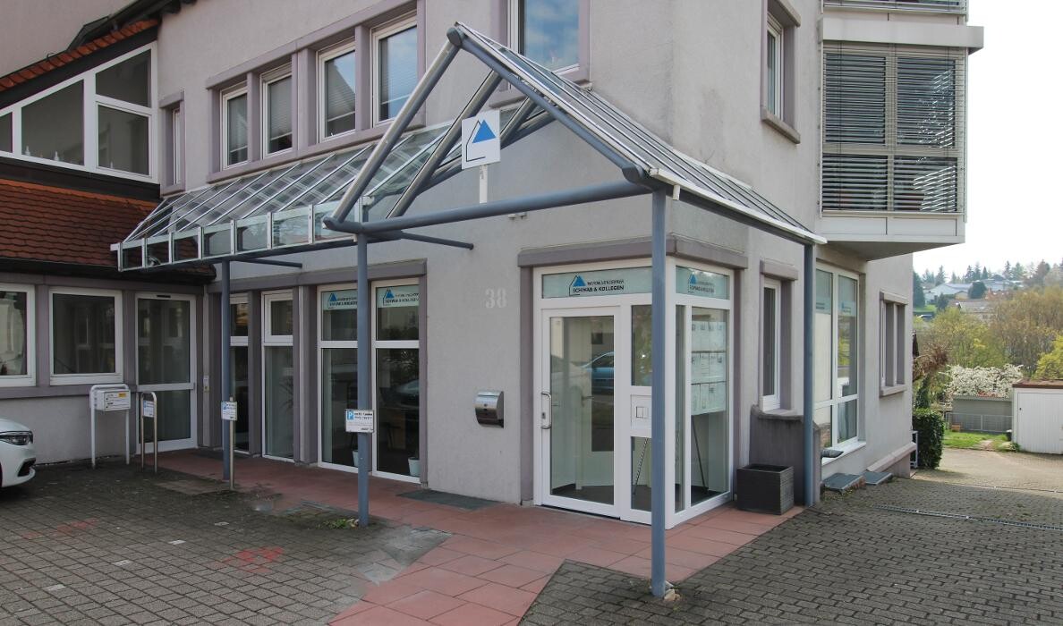 Bilder Immobiliencenter Schwab und Kollegen