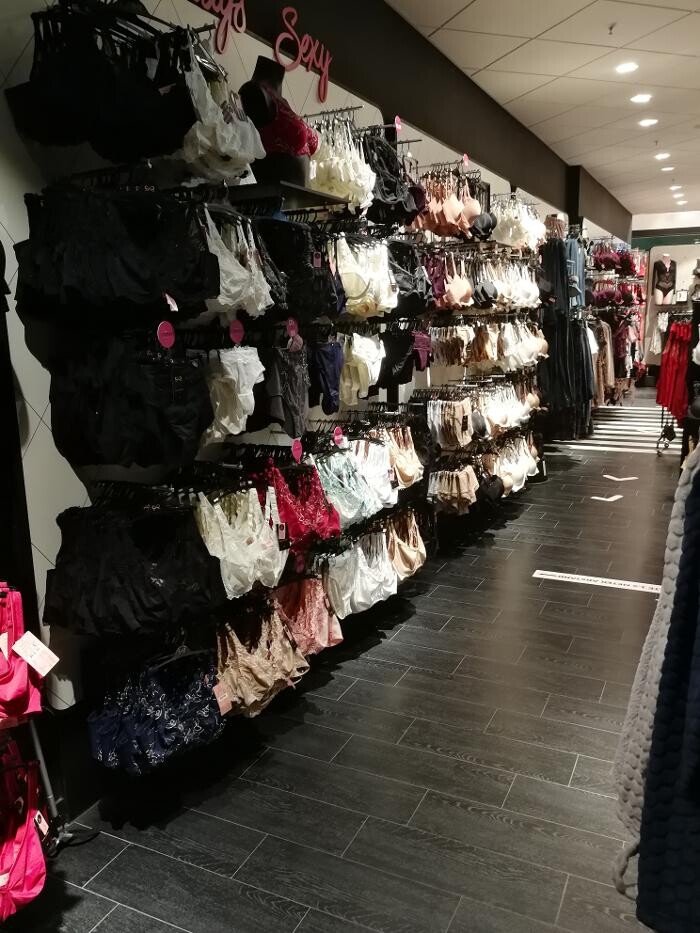 Bilder Hunkemöller
