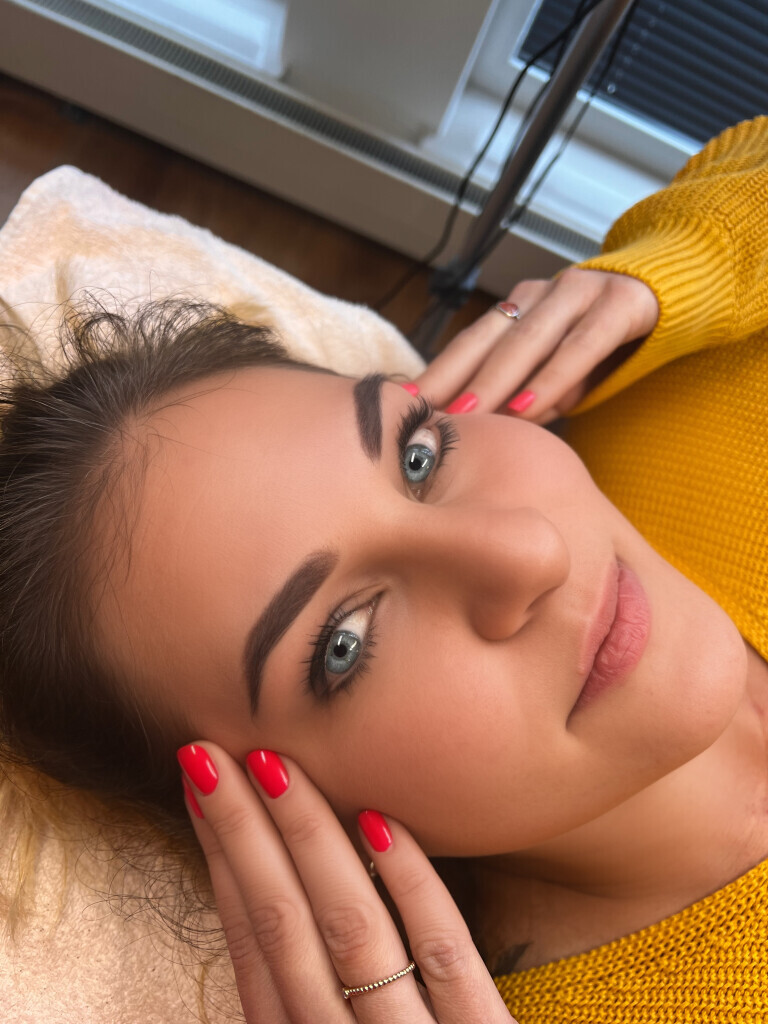 Bilder Haute Contour GmbH
