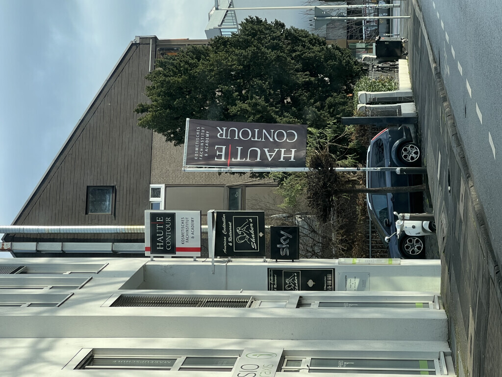 Bilder Haute Contour GmbH