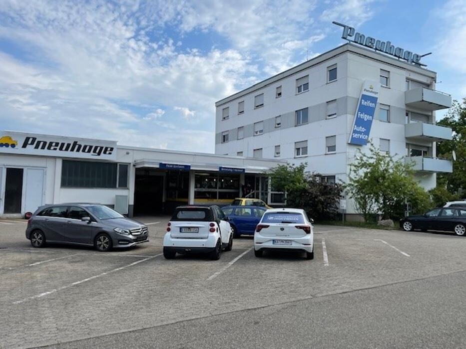 Bilder Pneuhage Reifen und Autoservice