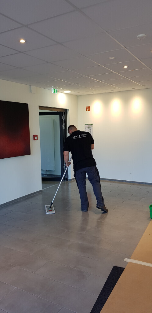 Bilder clean & safe Dienstleistungen