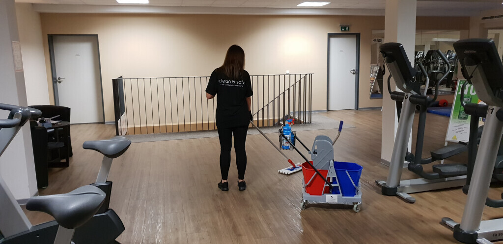 Bilder clean & safe Dienstleistungen