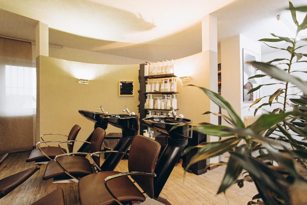 Bilder Hairstyle la vista - Extensions & Perückenstudio