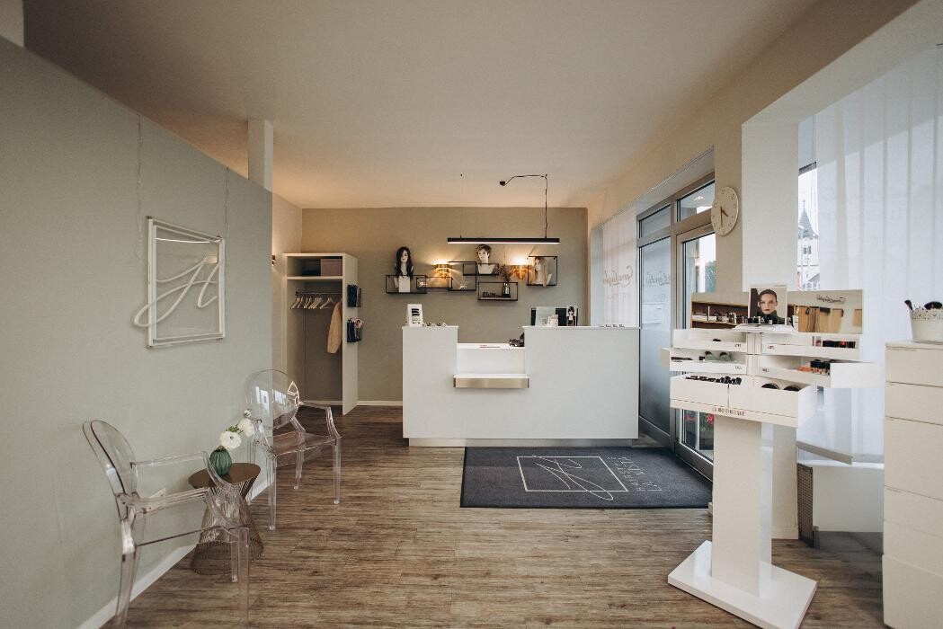 Bilder Hairstyle la vista - Extensions & Perückenstudio
