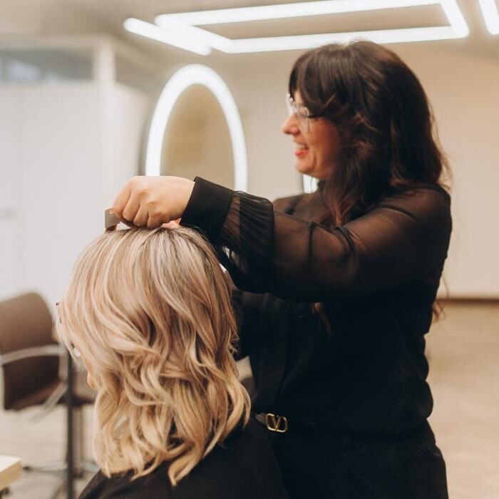 Bilder Hairstyle la vista - Extensions & Perückenstudio