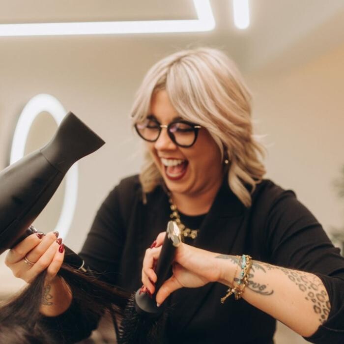 Bilder Hairstyle la vista - Extensions & Perückenstudio