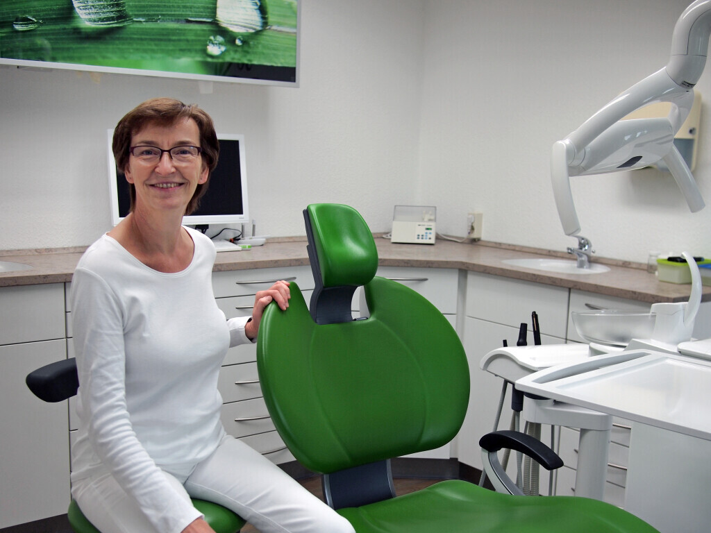 Bilder Diplom-Stomatologin Heike Mense, Zahnärztin