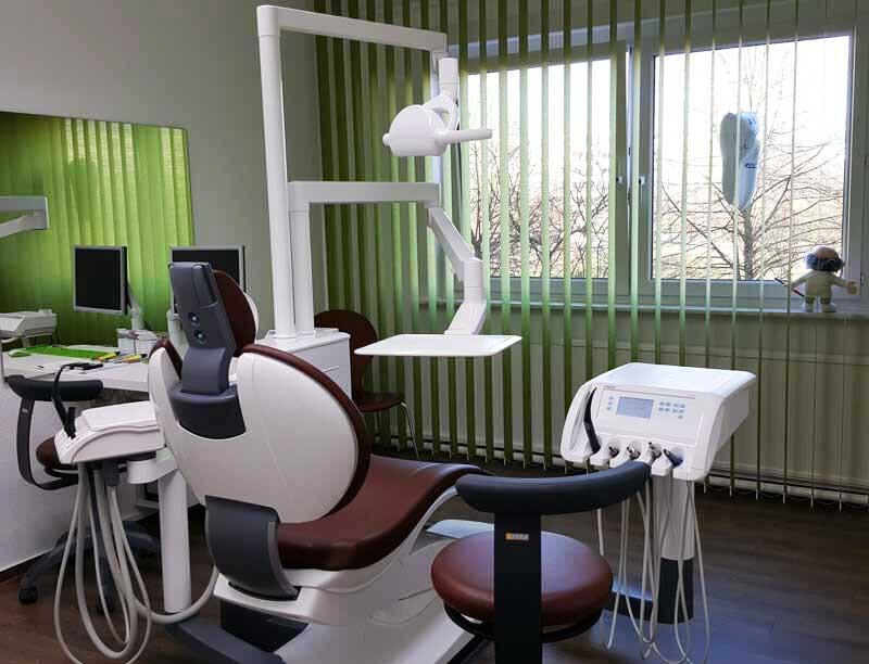 Bilder Diplom-Stomatologin Heike Mense, Zahnärztin