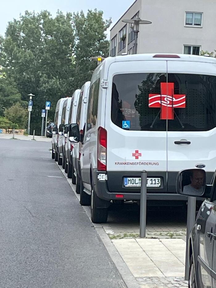 Bilder Personen, Krankentransporte u. Dienstleistungsgesellschaft GbR