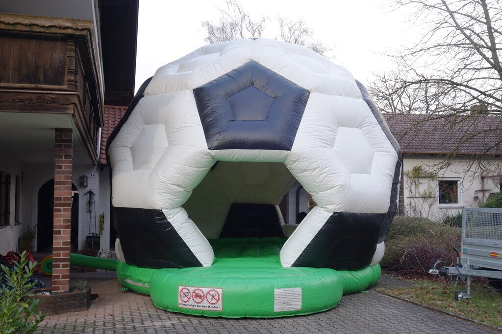 Bilder Sassal Messe / Events / Hüpfburgen