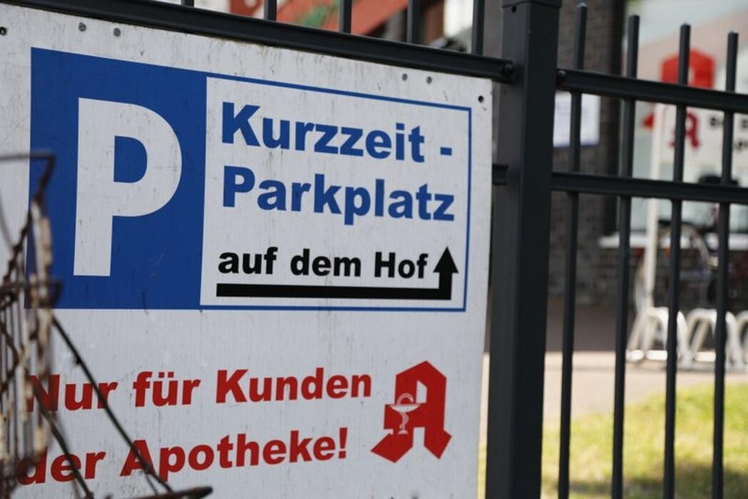 Bilder St.-Hubertus-Apotheke