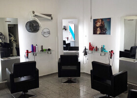 Bilder creHAARtiv Friseurstudio