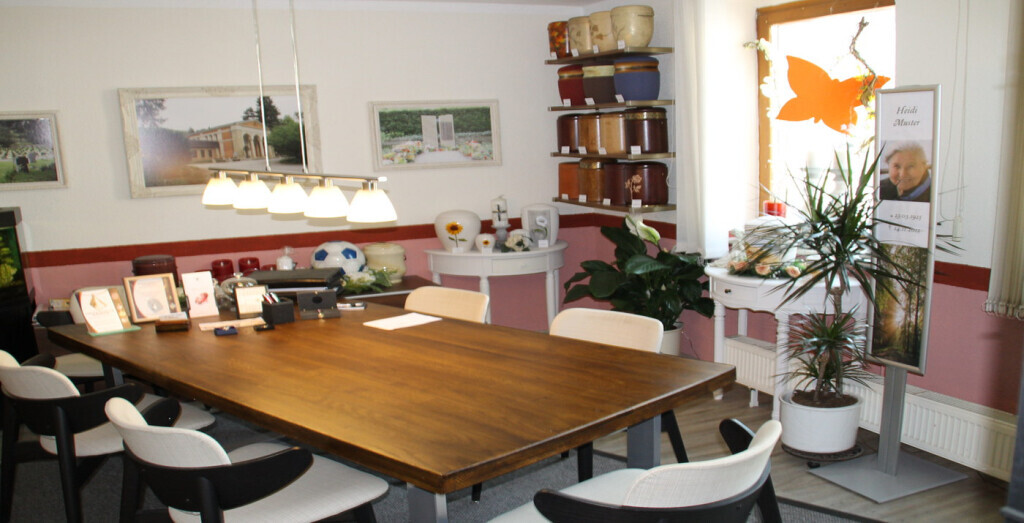 Bilder Bestattungshaus  Trauerhilfe Schneider Bestattungen e.K.